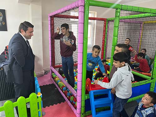  3 Aralık Dünya Engelliler Günü Nedeniyle Sevgili Öğrencilerimiz İle Hanımeli Kafe’de Buluştuk